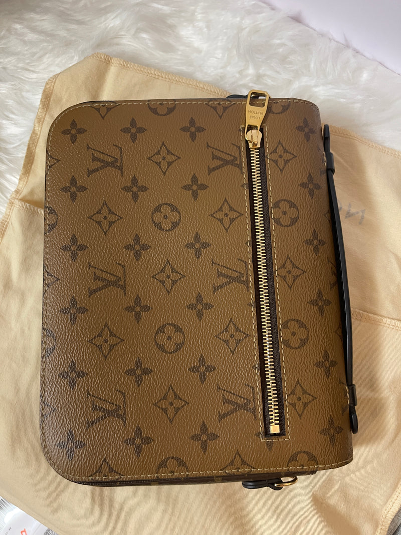 LOUIS VUITTON Monogram Reverse Canvas Pochette Metis