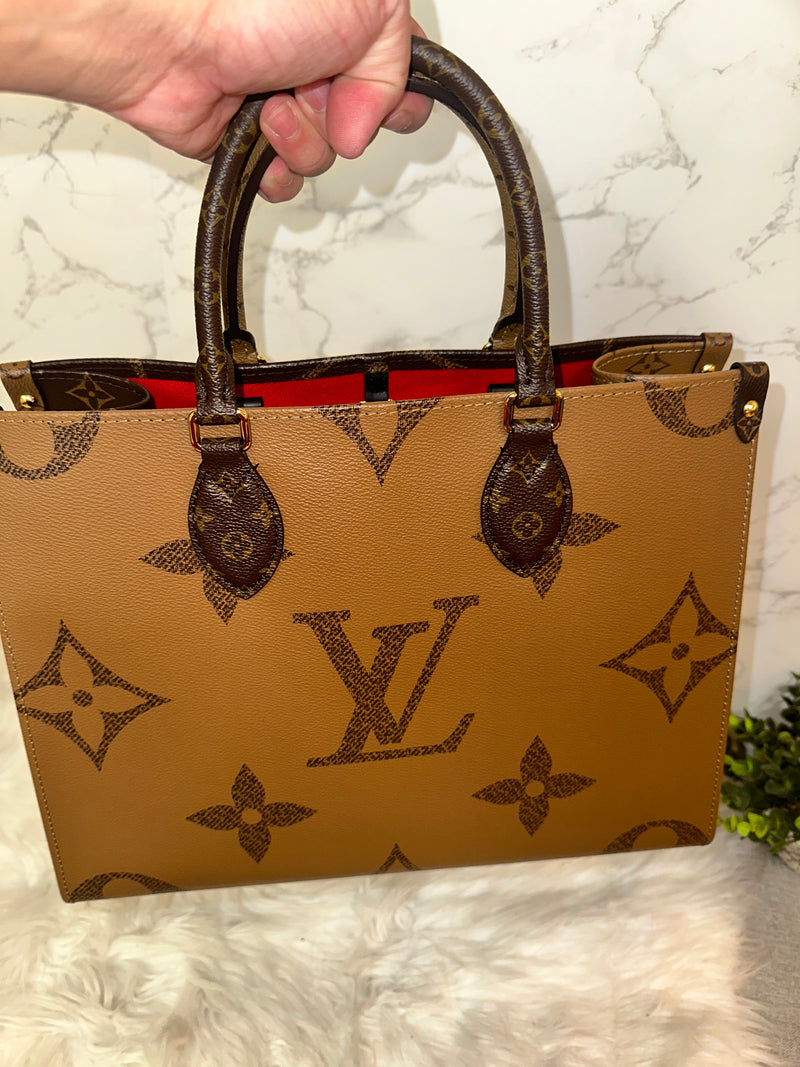 LOUIS VUITTON On-The-Go Reverse MM