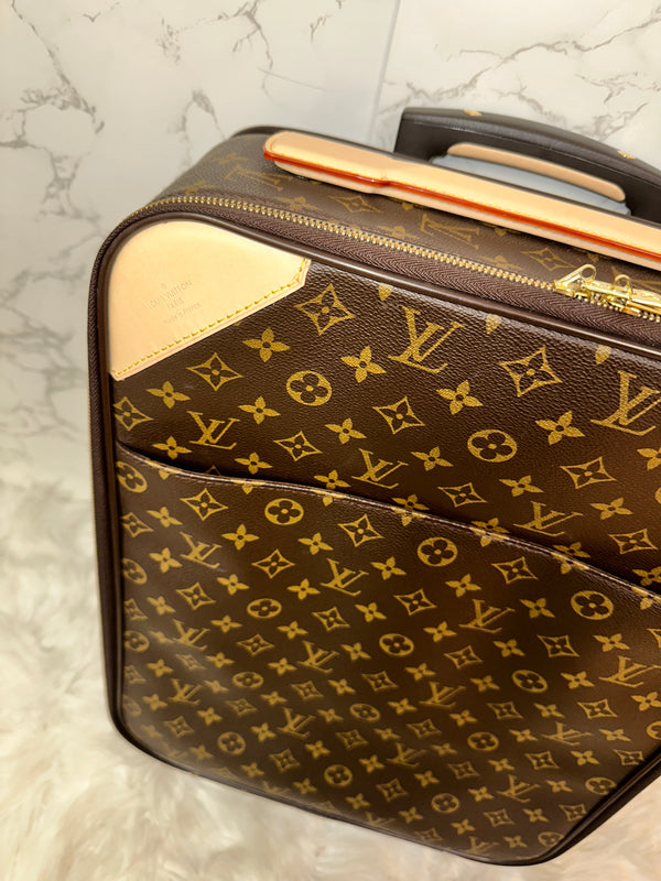 LOUIS VUITTON Monogram Canvas Pegase 45 Cabin Size Luggage