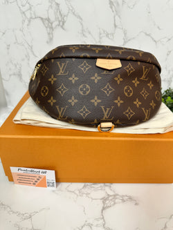 LOUIS VUITTON Monogram Bumbag