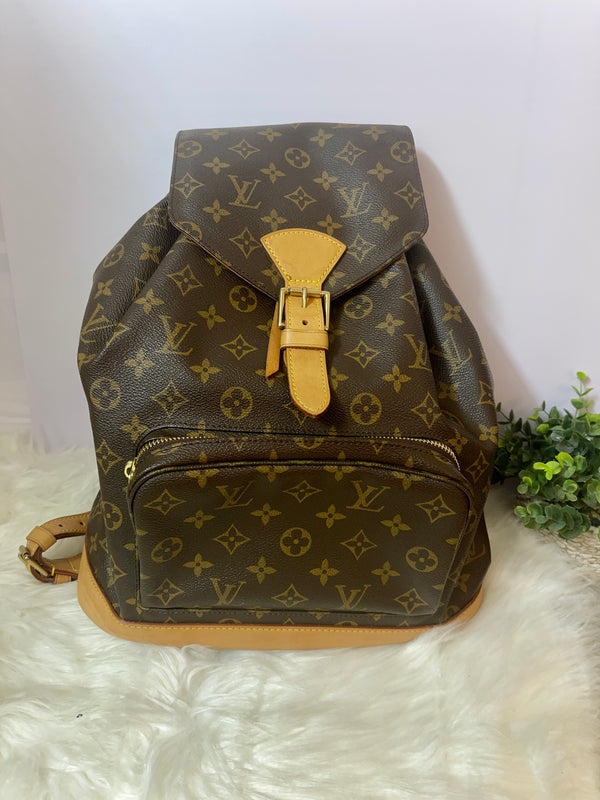 LOUIS VUITTON Montsouris Backpack GM