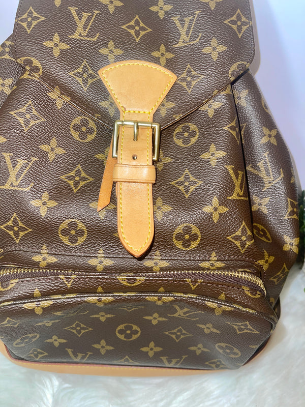 LOUIS VUITTON Montsouris Backpack GM