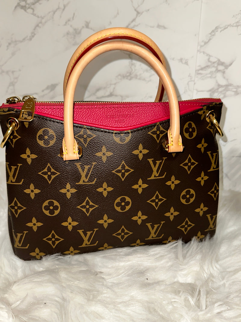 LOUIS VUITTON Pallas BB