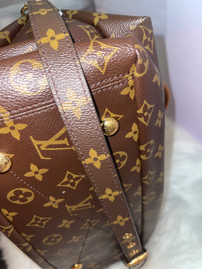 LOUIS VUITTON Pallas Monogram MM