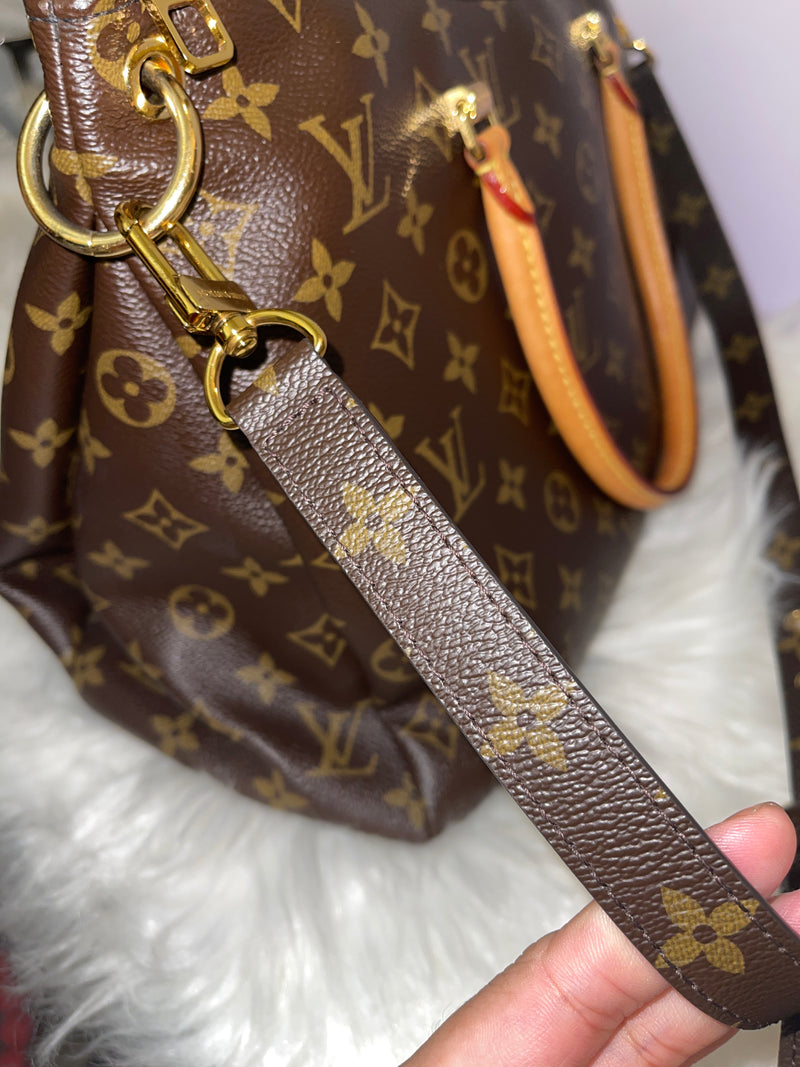 LOUIS VUITTON Pallas Monogram MM