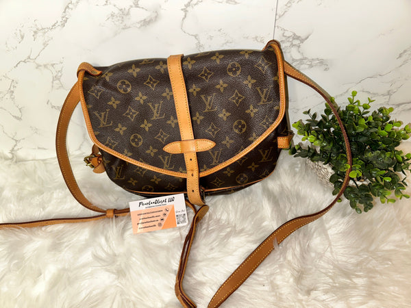 LOUIS VUITTON Monogram Saumur 30