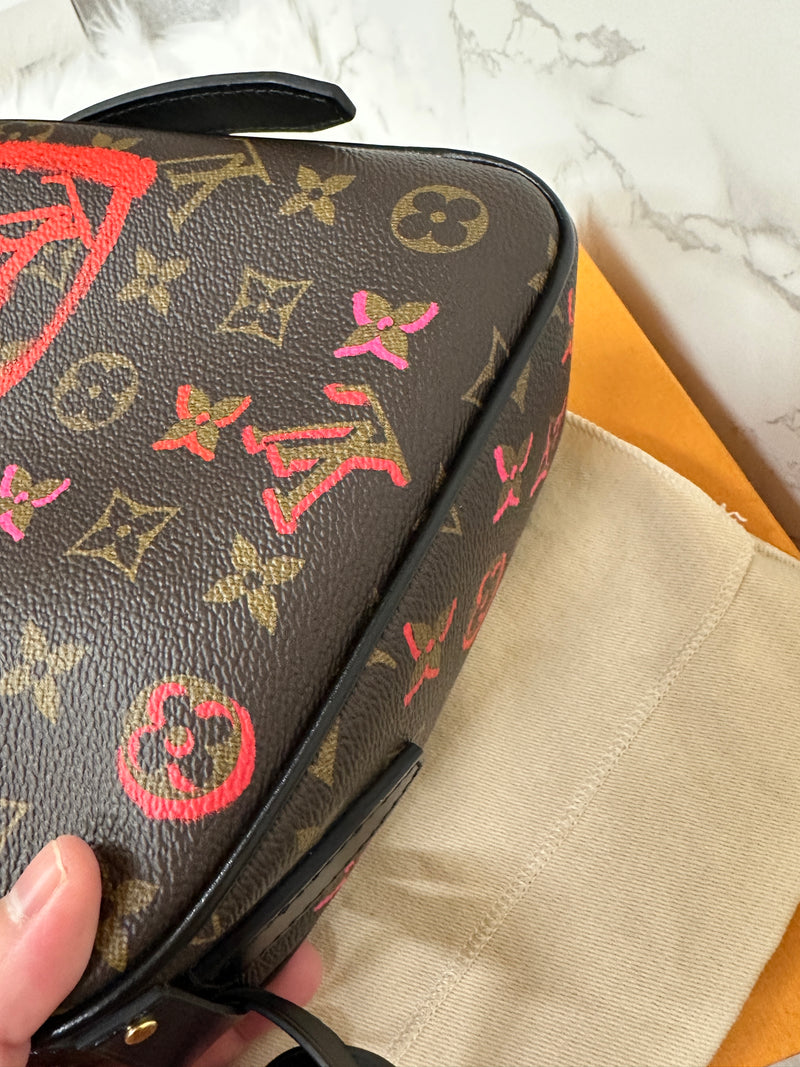 LOUIS VUITTON Monogram Fall In Love Sac Coeur