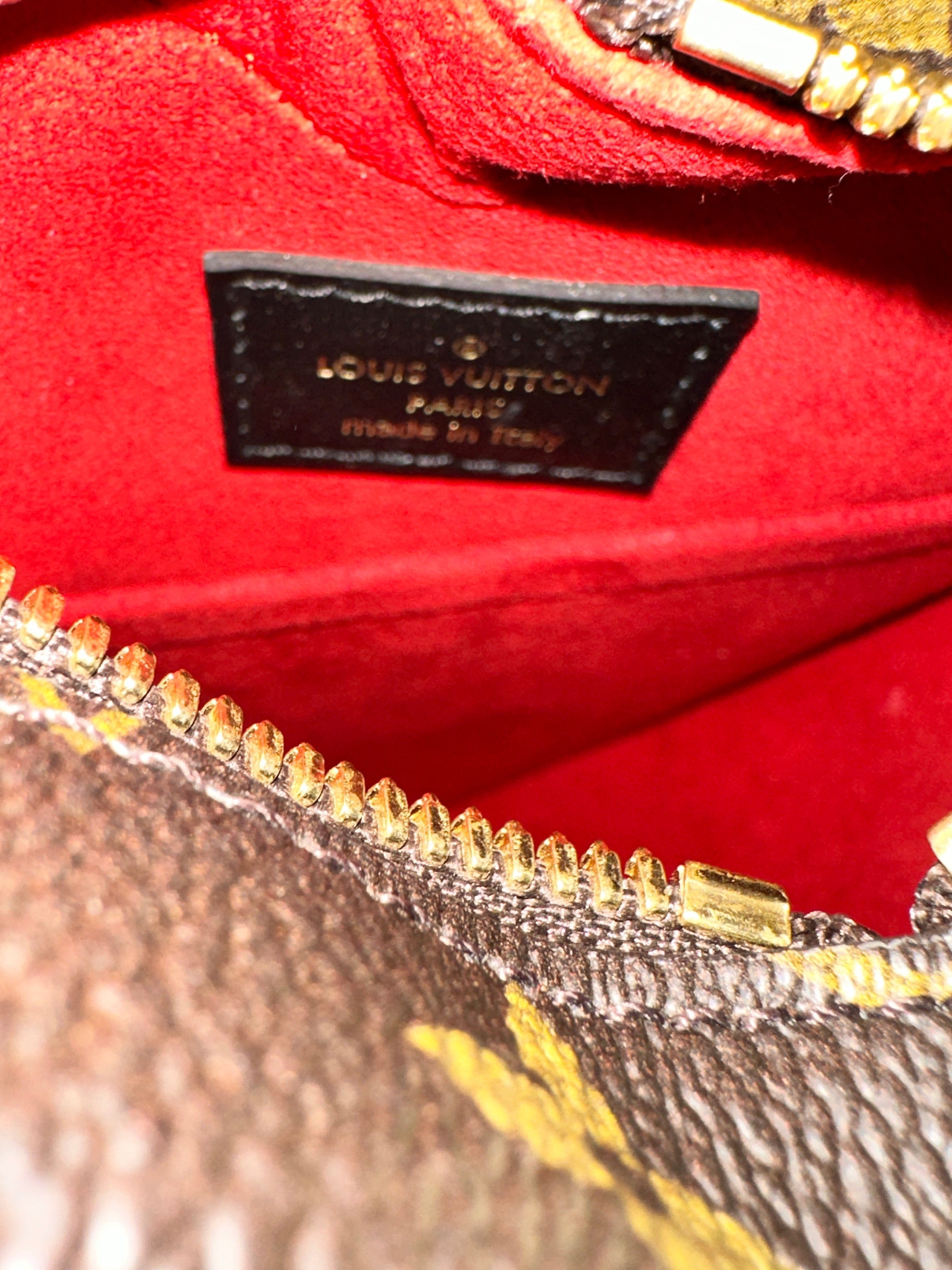 Louis Vuitton Monogram Fall In Love Sac Coeur - LV Consignment Canada