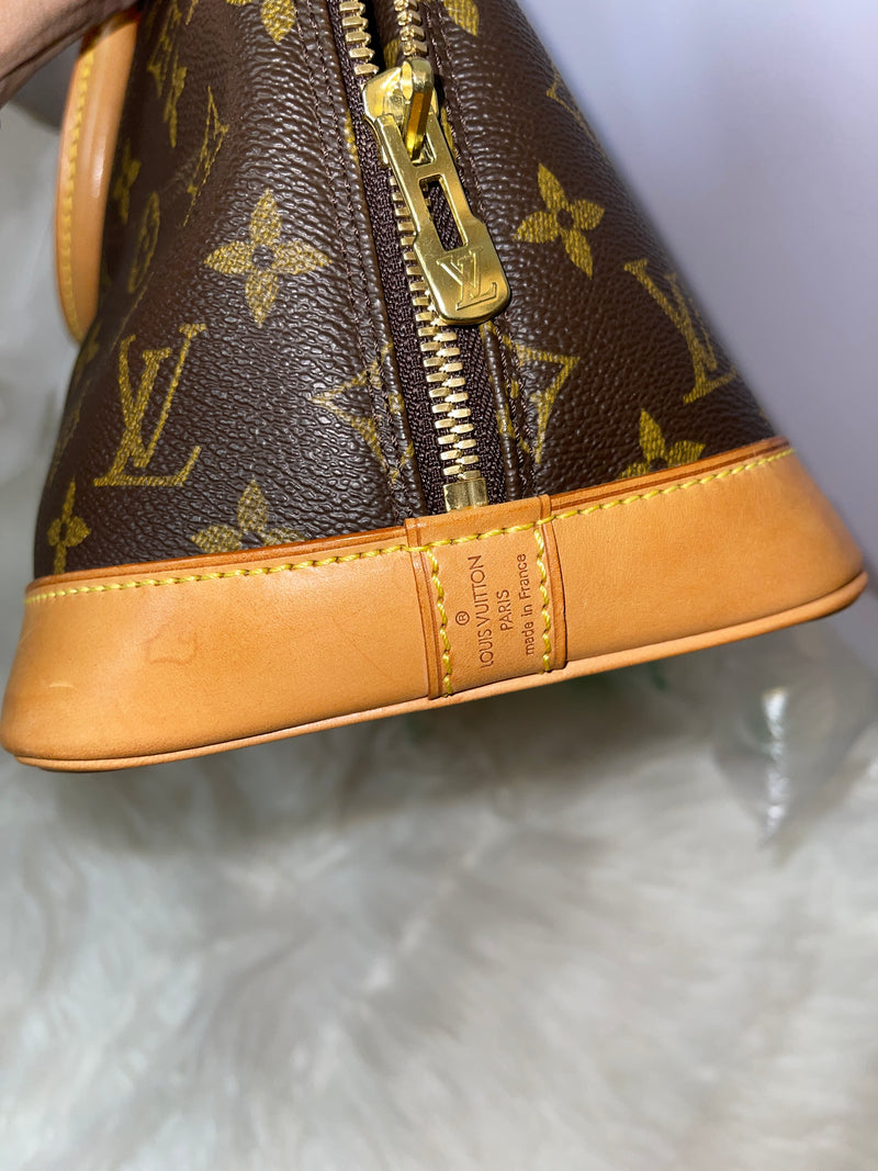 LOUIS VUITTON Monogram Canvas Alma PM