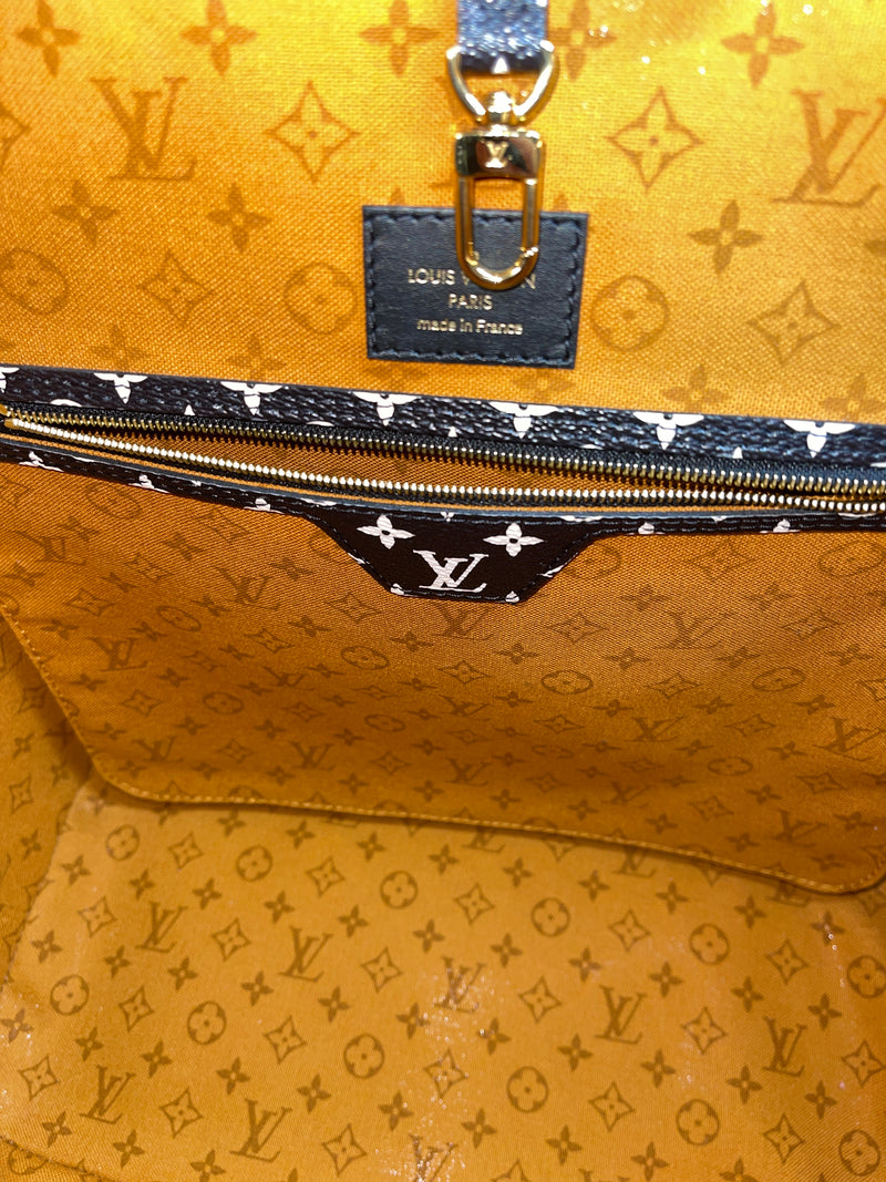 LOUIS VUITTON Monogram Giant Crafty Neverfull MM (Limited Edition)