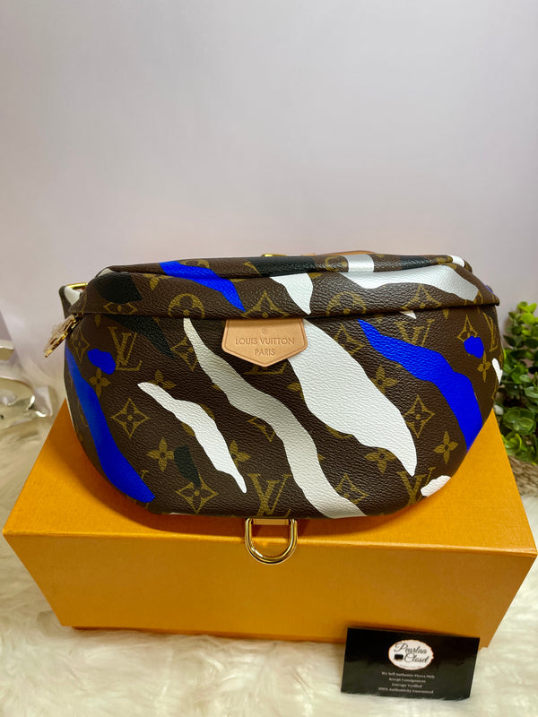 LOUIS VUITTON x League Of Legends Capsule Collection Blue Silver Monogram Bumbag (Limited Edition)