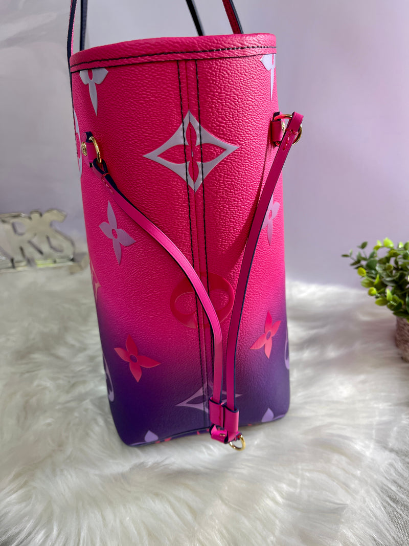 LOUIS VUITTON Neverfull MM Midnight Fuchsia