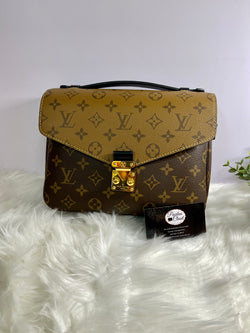 LOUIS VUITTON Monogram Reverse Canvas Pochette Metis