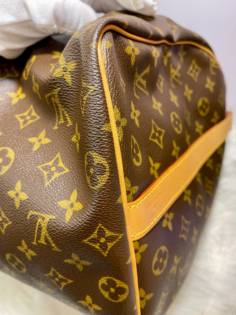 LOUIS VUITTON Keepall Bandouliere 50 Monogram