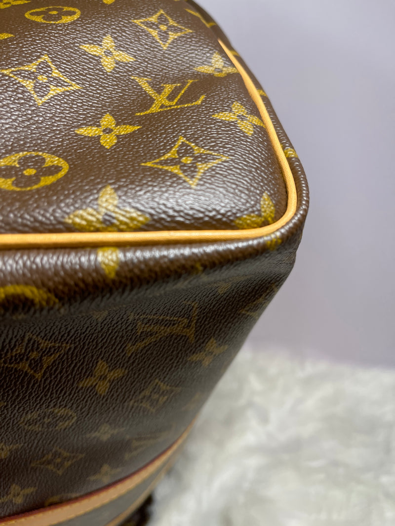 LOUIS VUITTON Keepall Bandouliere 50 Monogram