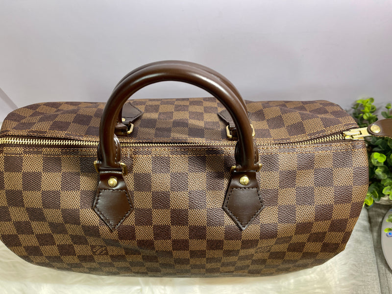 LOUIS VUITTON Damier Ebene Speedy 35