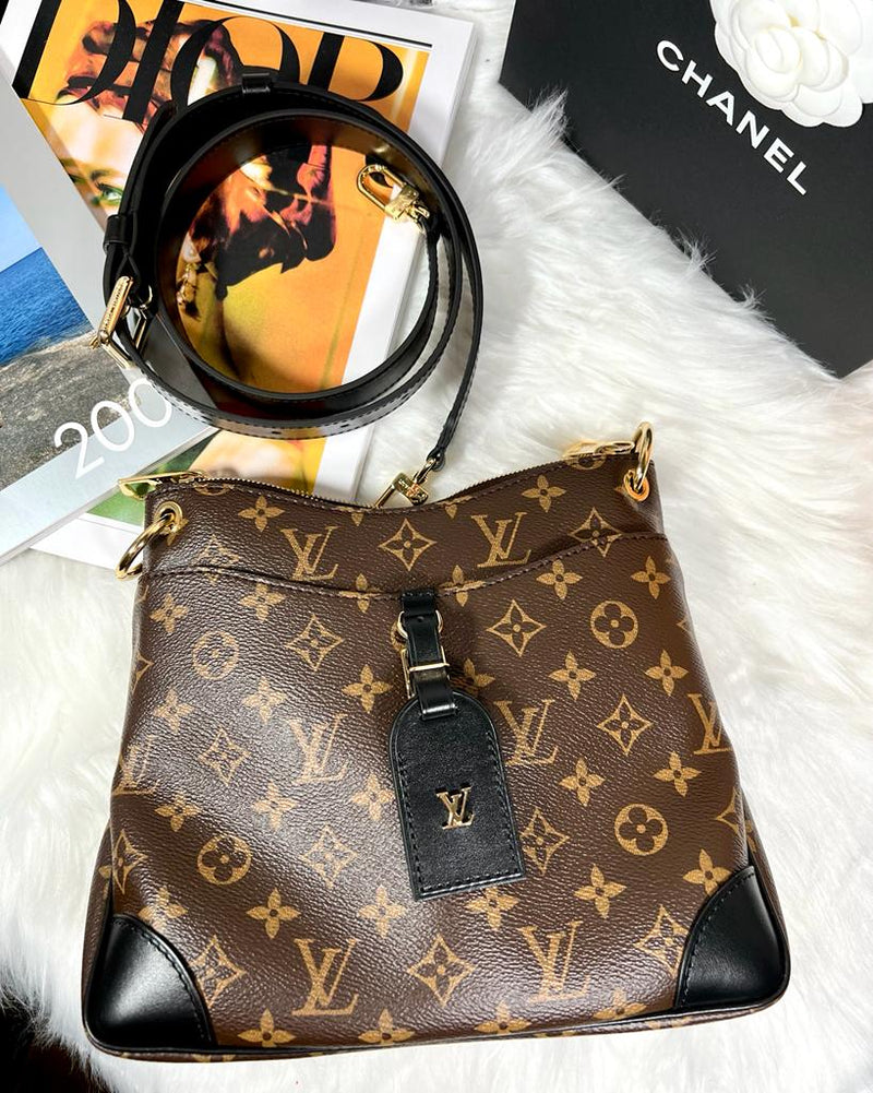 LOUIS VUITTON Odéon PM