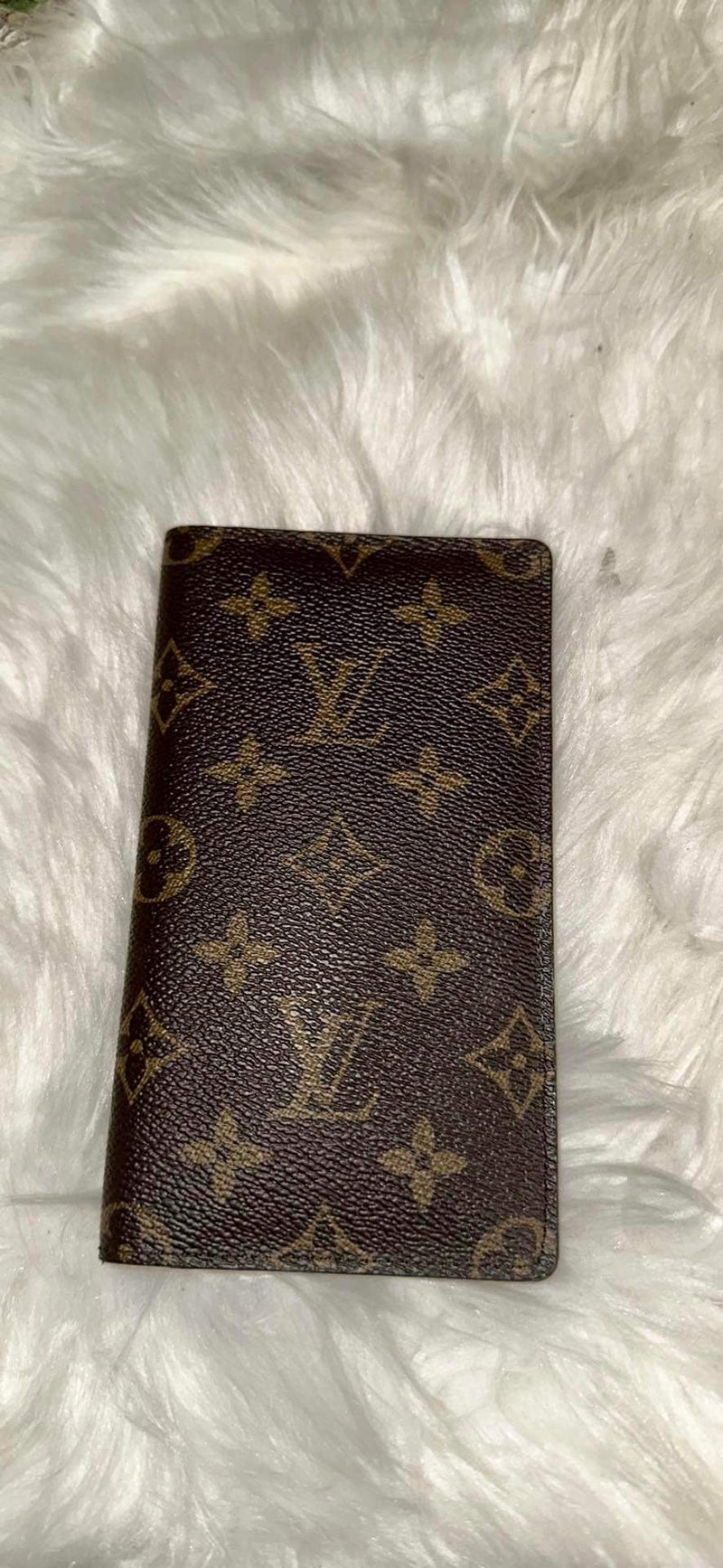 Louis Vuitton Passport Holder Monogram