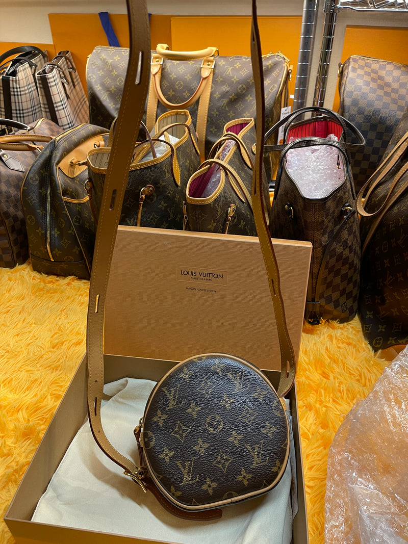 Louis Vuitton Boetie Souple PM