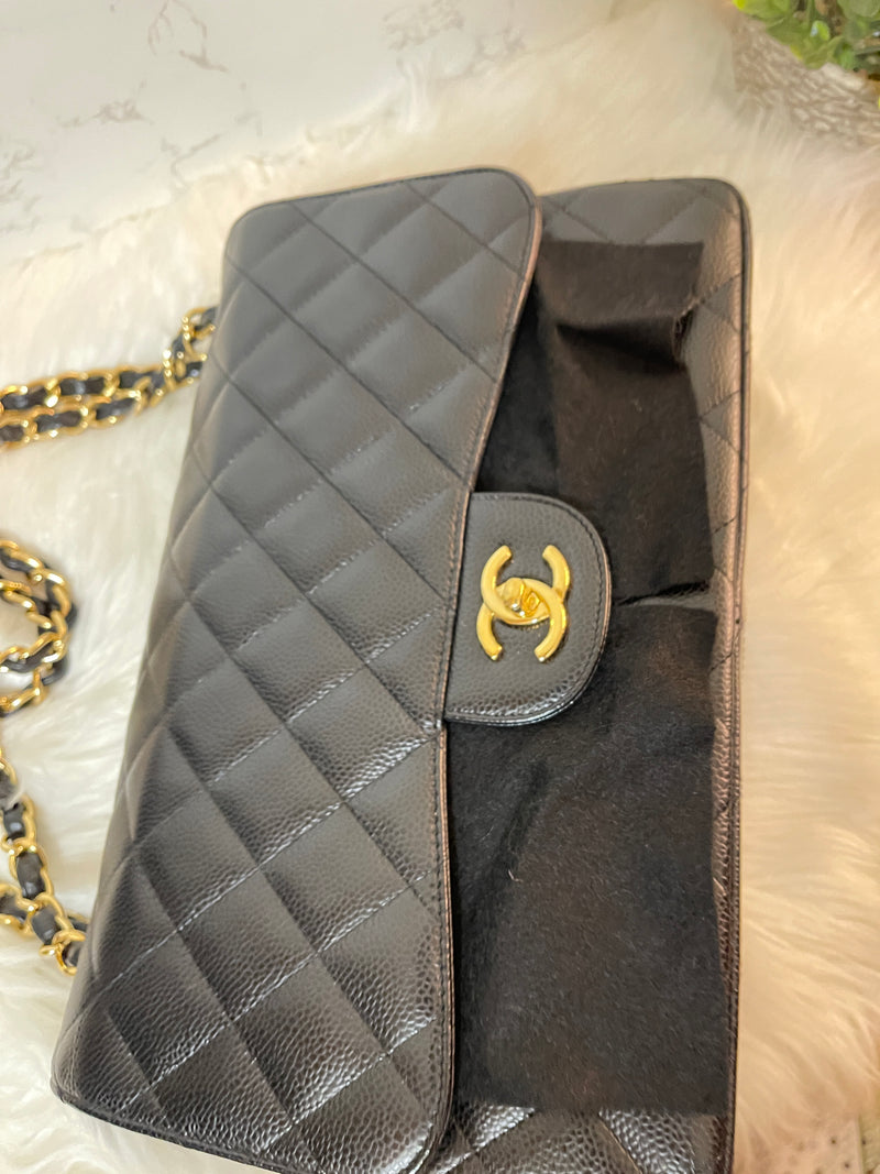 CHANEL Caviar Quilted Double Flap Jumbo