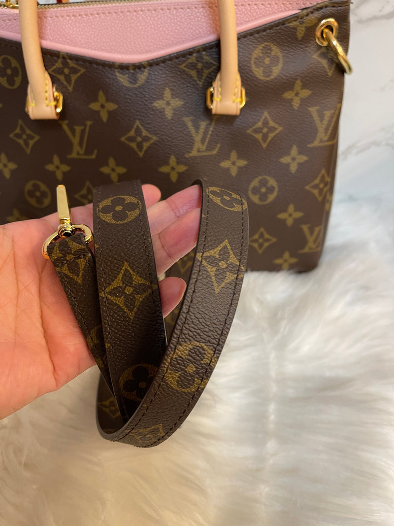 LOUIS VUITTON Pallas BB