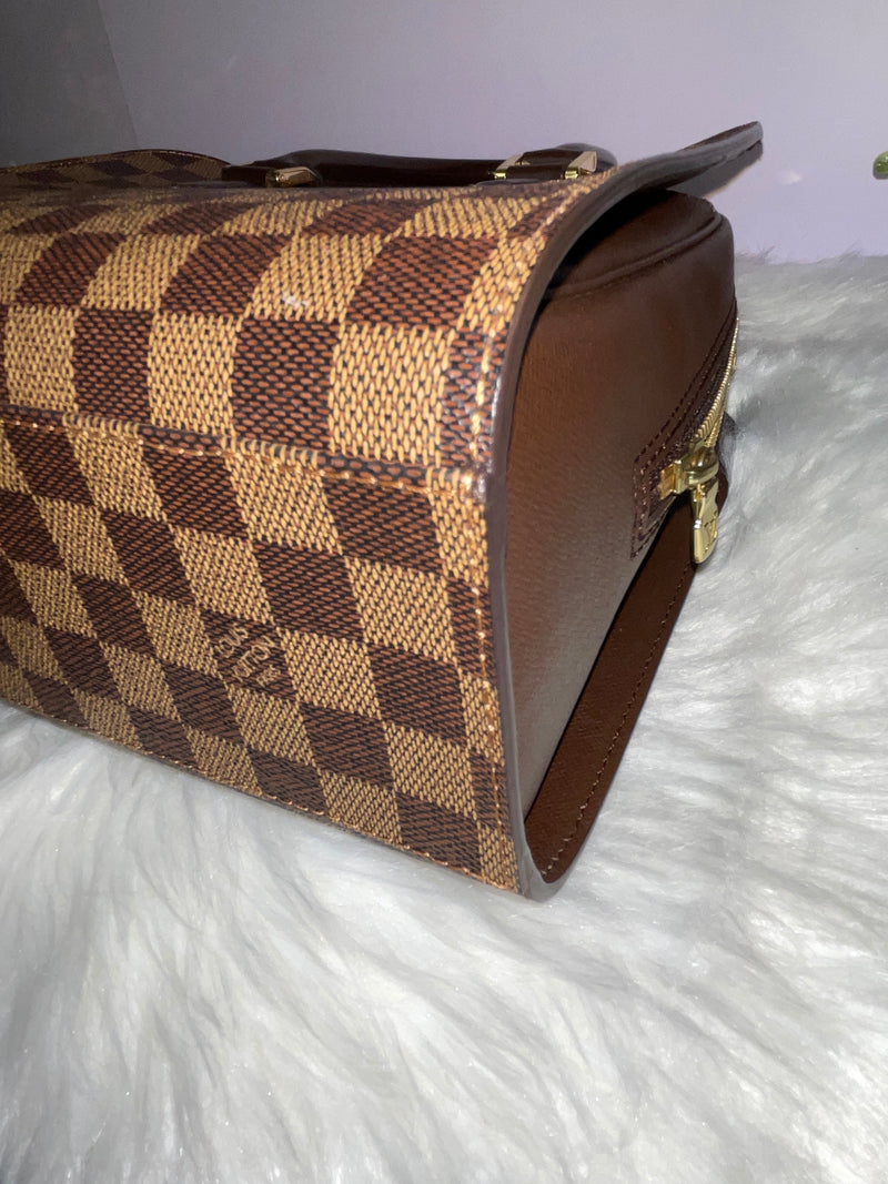 Louis Vuitton Damier Ebene Triana