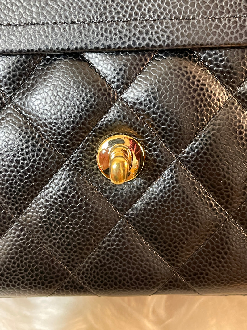 CHANEL Caviar Quilted Double Flap Jumbo