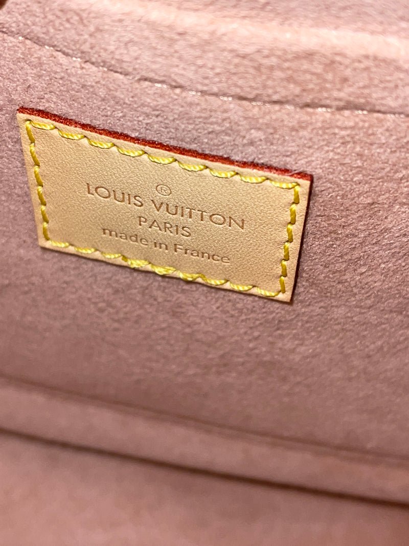 LOUIS VUITTON Pallas BB