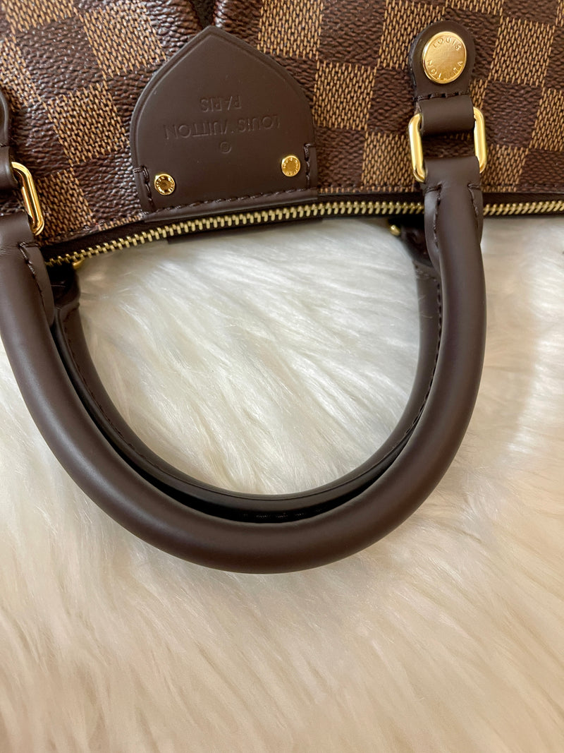 LOUIS VUITTON Damier Canvas Siena PM Bag